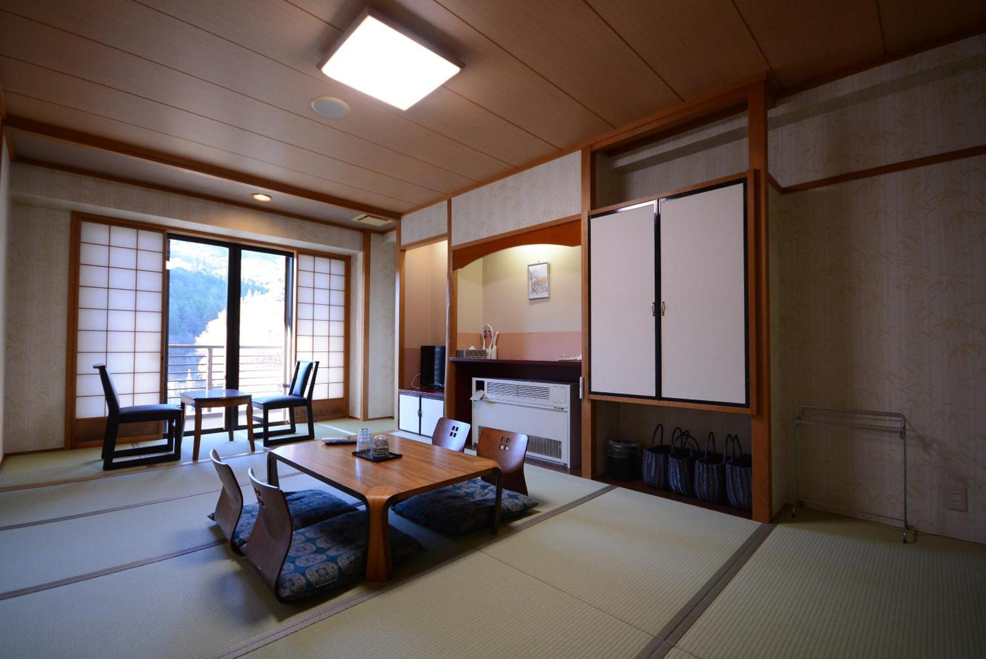Отель Nasushiobara Ichimantei Экстерьер фото
